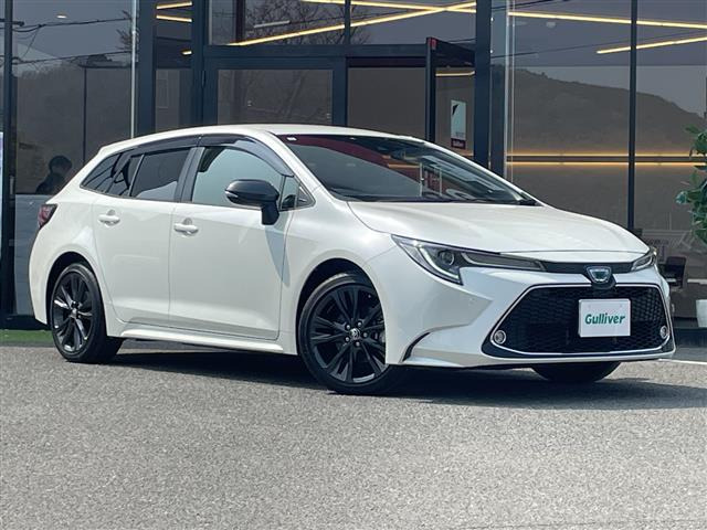 カローラツーリング1.8 ハイブリッド W×B