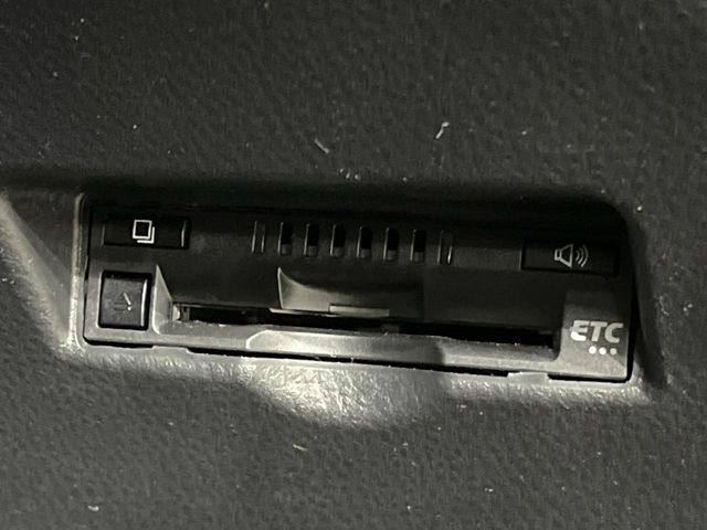 【ETC】高速道路の料金所をストレスなく通過!話題のスポットやサービスエリアに多い「スマートIC」利用時は必須のアイテムです。当店でセットアップを実施、ご納車当日からすぐにご利用いただけます!