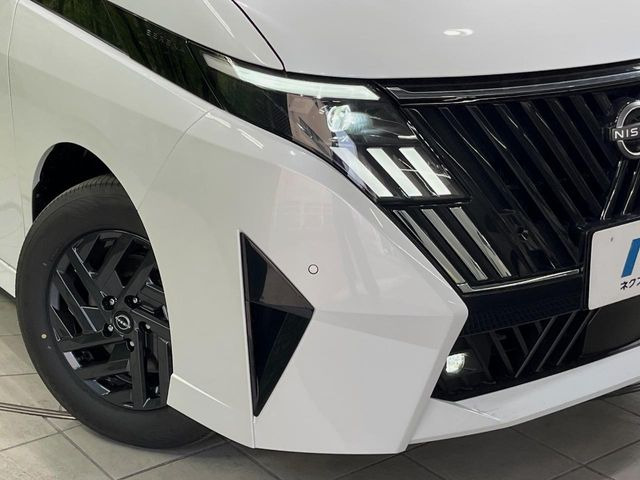 �yLED�w�b�h���C�g�z���V����ԑ��s�����ǍD�Ȏ��E���m�ۂ����S���ĉ^�]�ł��鍂�P�xLED�w�b�h���C�g�𑕔�!�_�����x�������A����d�͂��}�����Ă��܂��B