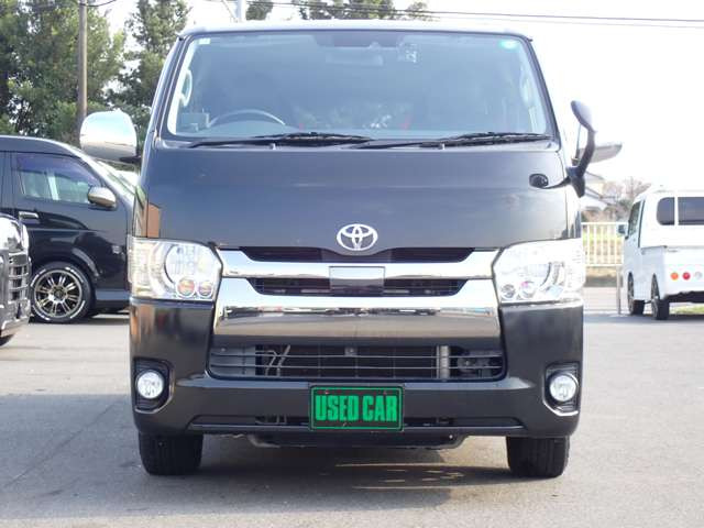 .埼玉県内で3店舗展開 本店 ミニバン〜MT車 セダン等 在庫50台 川越店 4WD・SUV専門店 在庫50台 グループ在庫150台以上