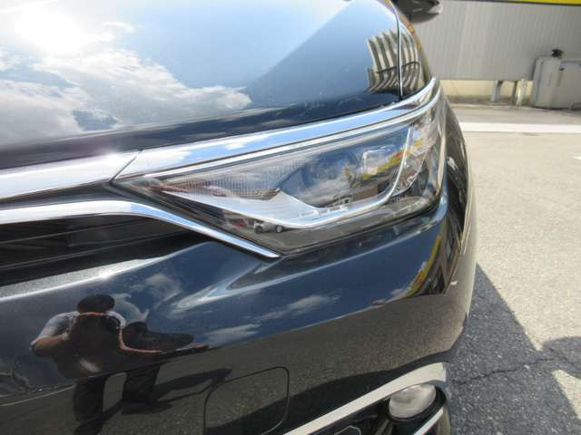 オーリス1.8 ハイブリッド Gパッケージ