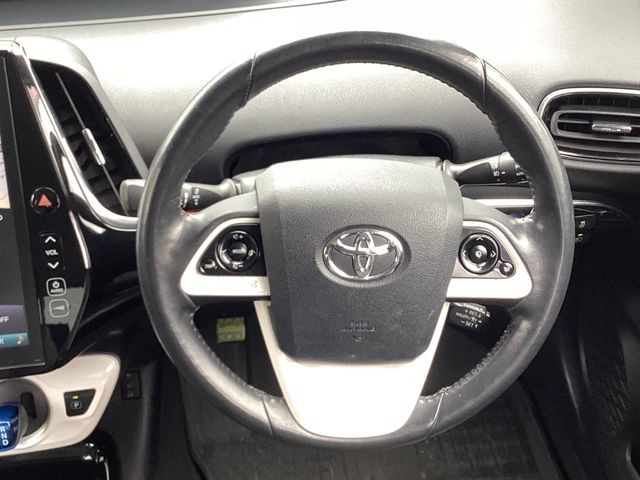 �y�����v�����X�e�A�����O�z�㎿�Ȋv���g�p���邱�ƂŁA��ɂ����������݂ƂĂ��^�]���₷���n���h���ł���