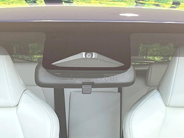 �y�g���^�Z�[�t�e�B�Z���X�z���s���ɑO���̎ԗ�����F�����A�Փ˂������Ȏ��͌x��ƃu���[�L�ŏՓˉ���Ɣ�Q�y�����A�V�X�g�B�����S�Ƀh���C�u�����y���݂��������܂��B