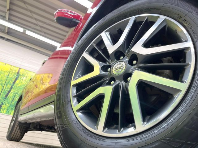 �y�����A���~�z�C�[���z�O�ςɃ}�b�`���������A���~�z�C�[���𑕒����Ă���܂��B�e��ЊO�A���~�z�C�[����A�X�^�b�h���X�^�C�����戵�����Ă���܂��B���񂲑��k����������