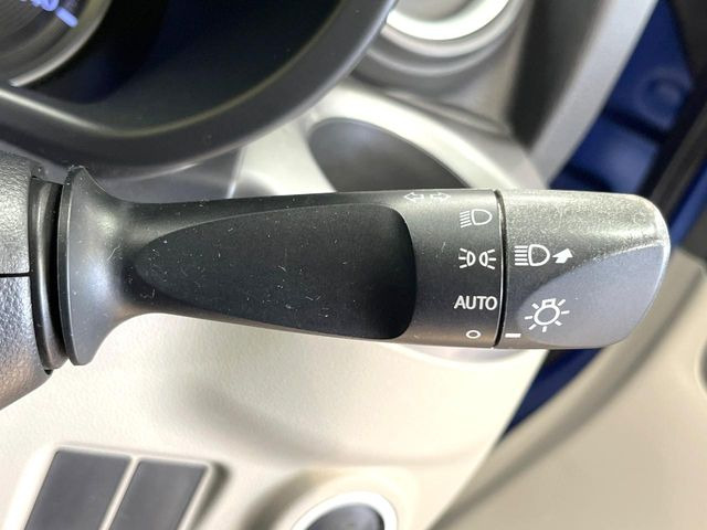 �y�I�[�g���C�g�z����̖��邳�ɉ����Ď����Ńw�b�h���C�g�̓_���E�������ł���@�\�ł�!���C�g�̕t���Y��E�����Y��Ȃǂ������Ȃ�A�J�̓���[���̑��s�����S!�g���l���ʉߎ����֗��ł���