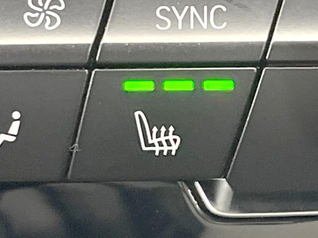 ���t�����g�V�[�g�q�[�e�B���O:�^�]�ȁE����ȋ��ɎO�i�K�Œ��߂��\�ȃV�[�g�q�[�^�[�𑕔����Ă���܂��B�G�߂��킸���K�ɂ��g�p���������܂��B