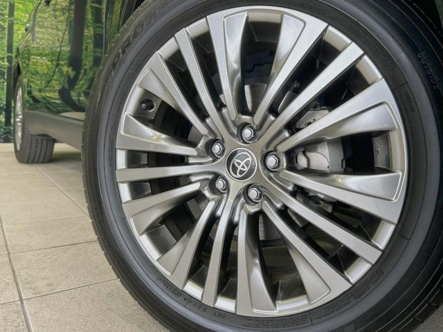 �y����19�C���`�A���~�z�C�[���z�O�ςɃ}�b�`���������A���~�z�C�[���𑕒����Ă���܂��B�e��ЊO�A���~�z�C�[����A�X�^�b�h���X�^�C�����戵�����Ă���܂��B���񂲑��k����������