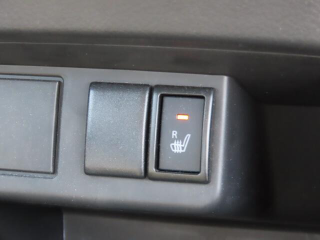 �^�]�Ȃ̂݃V�[�g�q�[�^�[���t���Ă܂�