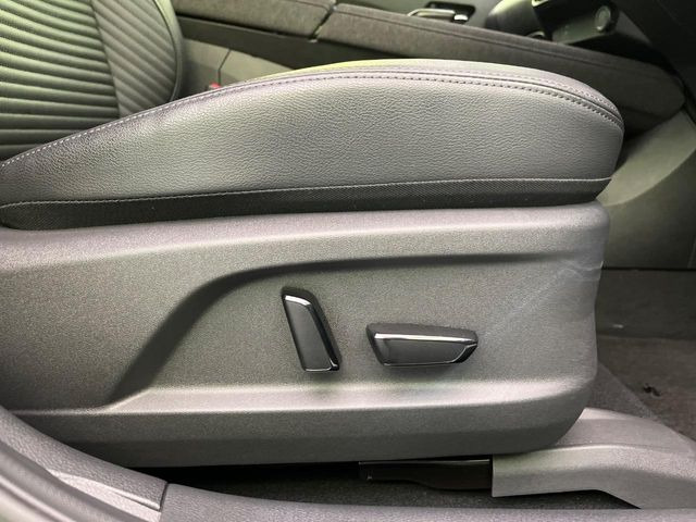 �y�p���[�V�[�g�z�X�C�b�`��ŊȒP�ɃV�[�g�̔��������\!�d��������͂�����܂���!���K�ȃV�[�g�|�W�V�����ɃZ�b�g���āA���K�ȃh���C�u�����y���݂��������B