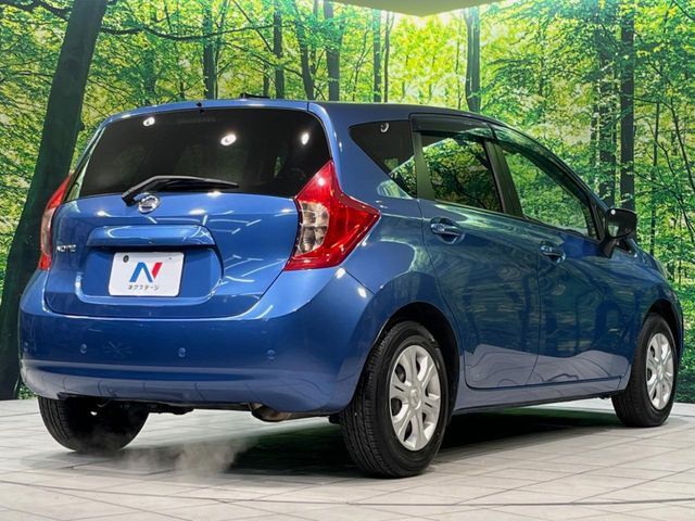 ☆全国のネクステージからお取り寄せが可能※!遠方の店舗に展示してあるクルマが気になる場合も、最寄りの店舗でご覧いただくことが可能です!是非私たちに要望をお聞かせください!※別途費用