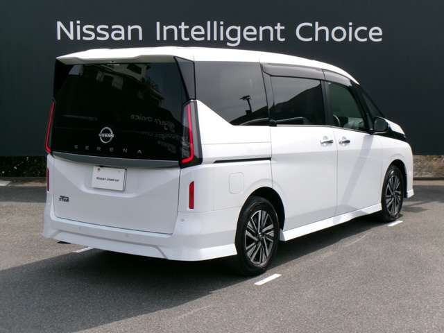 セレナ2.0 ハイウェイスターV