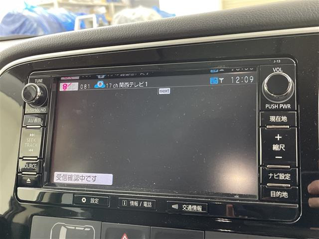 アウトランダーPHEV2.0 G ナビパッケージ 4WD