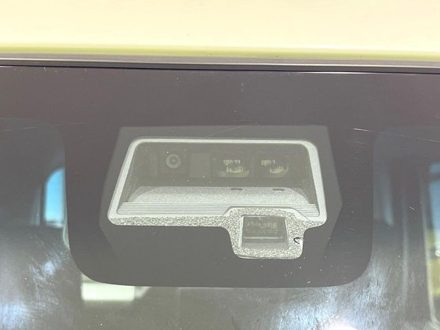 �y�X�Y�L �Z�[�t�e�B�T�|�[�g�z���s���ɑO���̎ԗ�����F�����A�Փ˂������Ȏ��͌x��ƃu���[�L�ŏՓˉ���Ɣ�Q�y�����A�V�X�g�B�����S�Ƀh���C�u�����y���݂��������܂��B