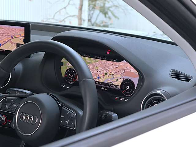 Q21.0 TFSI スポーツ