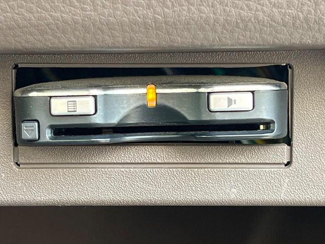 【ETC】高速道路の料金所をストレスなく通過!話題のスポットやサービスエリアに多い「スマートIC」利用時は必須のアイテムです。当店でセットアップを実施、ご納車当日からすぐにご利用いただけます!