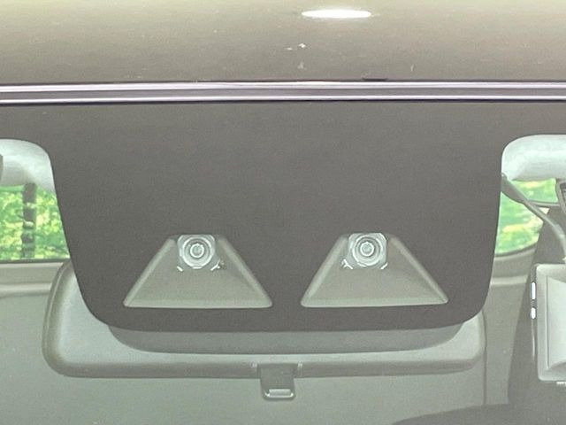 �y�X�}�[�g�A�V�X�g�z���s���ɑO���̎ԗ�����F�����A�Փ˂������Ȏ��͌x��ƃu���[�L�ŏՓˉ���Ɣ�Q�y�����A�V�X�g�B�����S�Ƀh���C�u�����y���݂��������܂��B