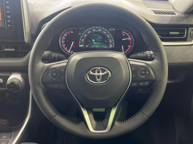 �y�����v�����X�e�A�����O�z�㎿�Ȋv���g�p���邱�ƂŁA��ɂ����������݂ƂĂ��^�]���₷���n���h���ł���