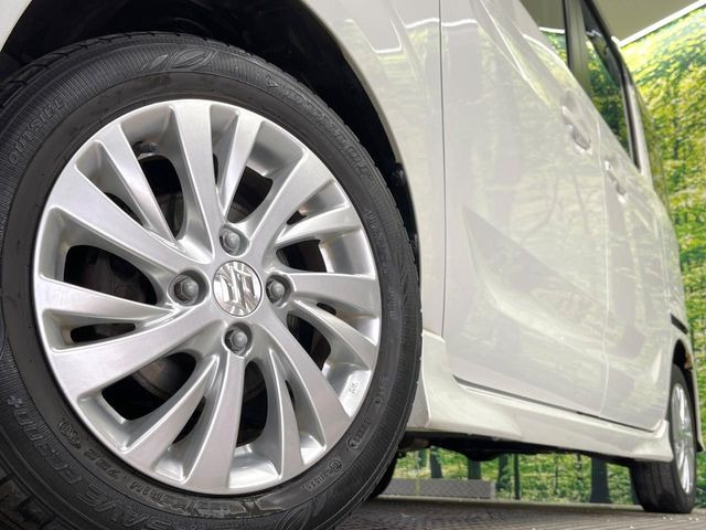 �y����14�C���`�A���~�z�C�[���z�O�ςɃ}�b�`���������A���~�z�C�[���𑕒����Ă���܂��B�e��ЊO�A���~�z�C�[����A�X�^�b�h���X�^�C�����戵�����Ă���܂��B���񂲑��k����������