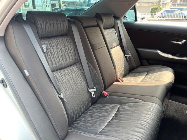 �㕔���Ȃ��C�ɂȂ�悤�ȃL�Y�E�����ւ��蓙�A�傫�ȃ_���[�W�͂Ȃ��A�ǍD�ȏ�Ԃł��B