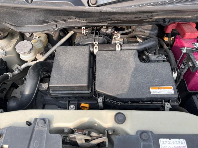 親切・丁寧な専門メカニックスタッフが応対!・車検・点検整備・事故等の修理などアフターサービスも安心。お車のカスタマイズもネクステージのサービススタッフまでご相談ください!