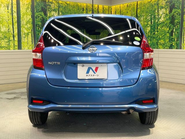 安心の最長10年・走行無制限保証(有償)をご用意。保証内容も充実はもちろん、無料点検&オイル交換や、年中無休の全国・24時間ロードサービスも付帯されておりますのでご安心下さい。