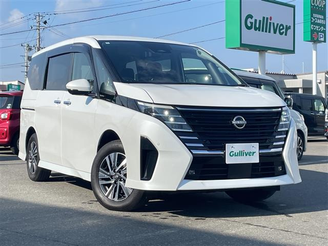 セレナ2.0 ハイウェイスターV 4WD