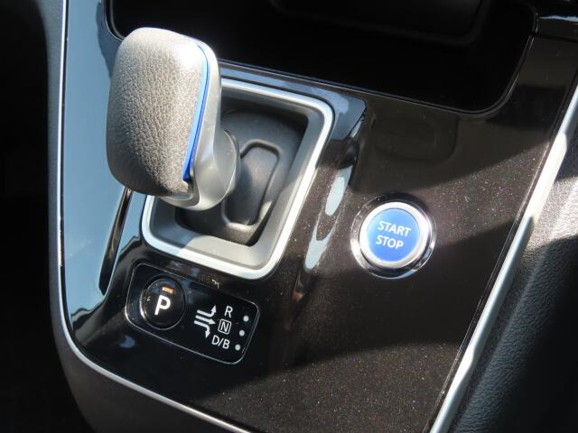 �V�t�g�m�u�̓X�����Ȃ��A���ꂢ�ȏ�Ԃł��B�����G�镔�������ꂢ���Ƒ�؂ɏ���Ă������Ƃ��킩��܂���B