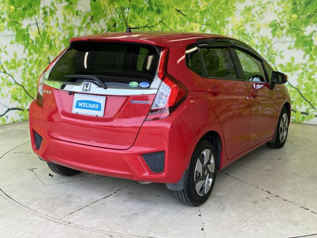 フィット1.5 ハイブリッド Fパッケージ