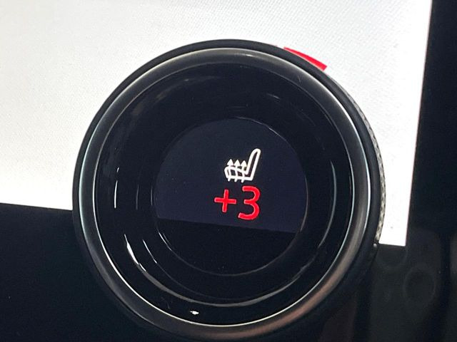 ���t�����g�V�[�g�q�[�e�B���O:�^�]�ȁE����ȋ��ɎO�i�K�Œ��߂��\�ȃV�[�g�q�[�^�[�𑕔����Ă���܂��B�G�߂��킸���K�ɂ��g�p���������܂��B