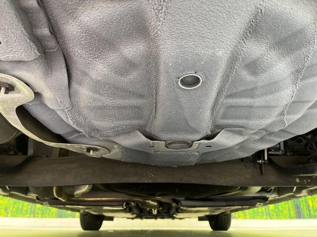 下回りがきれいなうちに、防錆加工の施工がオススメ。降雪地域はもちろん、沿岸部にお住いの方や、趣味でマリン・ウィンタースポーツをされる方にご好評いただいております。