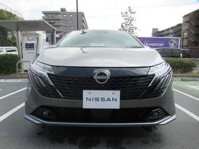 ノートオーラ1.2 G レザーエディション