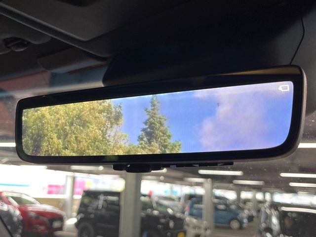 �y�f�W�^���C���i�[�~���[�z��Ȃ̑傫�ȉו��⓯��҂Ō�����m�F���Â炢���ł����S!�J�������B�e�����ԗ�����̉f�������[���~���[���ɕ\���B�N���A�Ȏ��E�ŏ󋵂̊m�F���\�ł�!