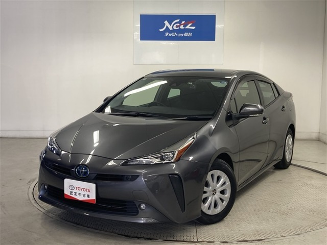 プリウス1.8 S E-Four 4WD