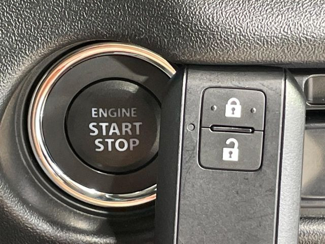 �y�L�[���X�X�^�[�g�V�X�e���z�J�o����|�P�b�g�ɓ��ꂽ�܂܂ł��h�A�̎{���E�������\�ȃX�}�[�g�L�[�𑕔��B�G���W���̃I���E�I�t�����J�M�����o���K�v����������Ƃ��Ă��֗��ł���