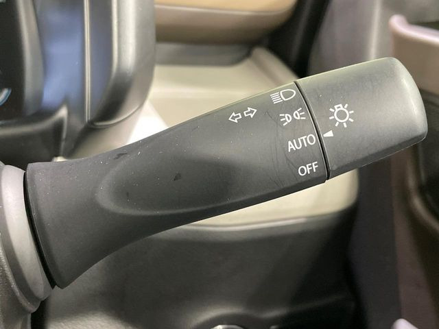 �y�I�[�g���C�g�z����̖��邳�ɉ����Ď����Ńw�b�h���C�g�̓_���E�������ł���@�\�ł�!���C�g�̕t���Y��E�����Y��Ȃǂ������Ȃ�A�J�̓���[���̑��s�����S!�g���l���ʉߎ����֗��ł��ˁ�