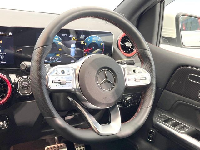 ���n���h�����̃X�������Ȃ��A���ꂢ�ȏ�Ԃ��ێ����Ă���܂��B�e�X�C�b�`���̓�����m�F�ς݂ł��B