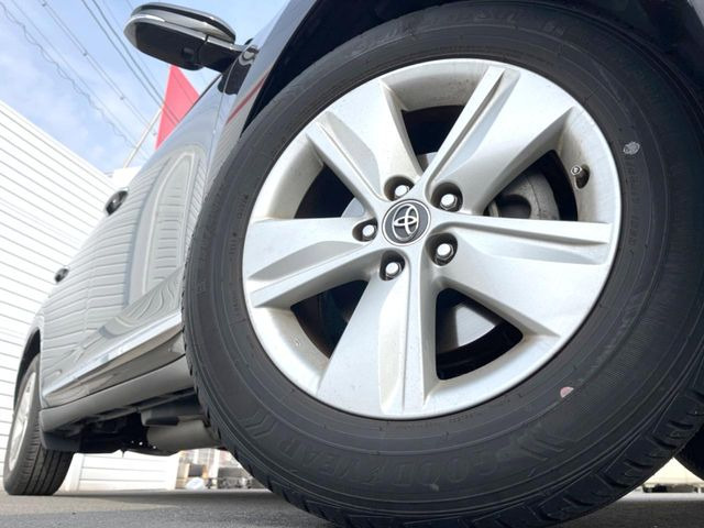 �y����17�C���`�A���~�z�C�[���z�O�ςɃ}�b�`���������A���~�z�C�[���𑕒����Ă���܂��B�e��ЊO�A���~�z�C�[����A�X�^�b�h���X�^�C�����戵�����Ă���܂��B���񂲑��k����������