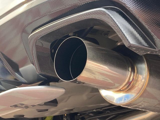【FUJITUBOマフラー】純正にはない個性あふれる「後ろ姿」を演出するフジツボマフラー付き!ビジュアル・サウンド共にこだわりの一台に仕上がっております♪
