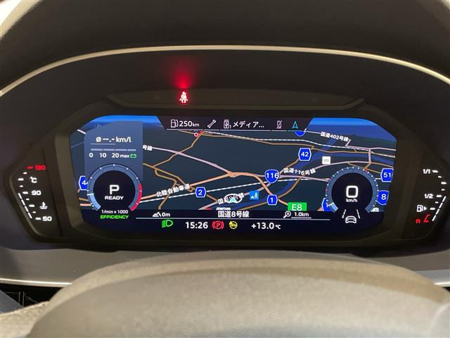 Q335 TFSI Sライン