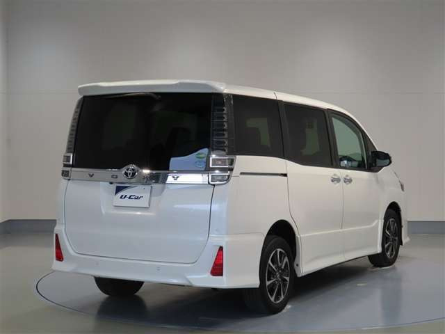 ヴォクシー2.0 ZS 煌II 4WD