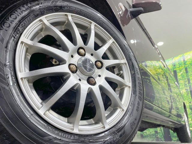 【14インチアルミホイール】外観にマッチしたアルミホイールを装着しております。各種アルミホイールや、スタッドレスタイヤも取扱いしております。是非ご相談ください♪