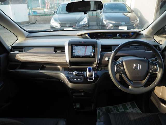 フリード1.5 ハイブリッド G ホンダセンシング 4WD