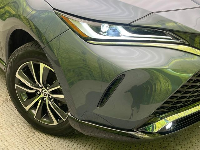 �yLED�w�b�h���C�g�z���V����ԑ��s�����ǍD�Ȏ��E���m�ۂ����S���ĉ^�]�ł��鍂�P�xLED�w�b�h���C�g�𑕔�!�_�����x�������A����d�͂��}�����Ă��܂��B