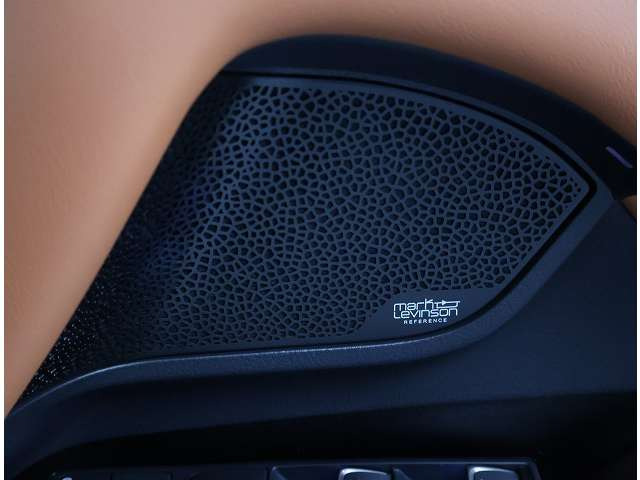 LX600 エグゼクティブ 4WD