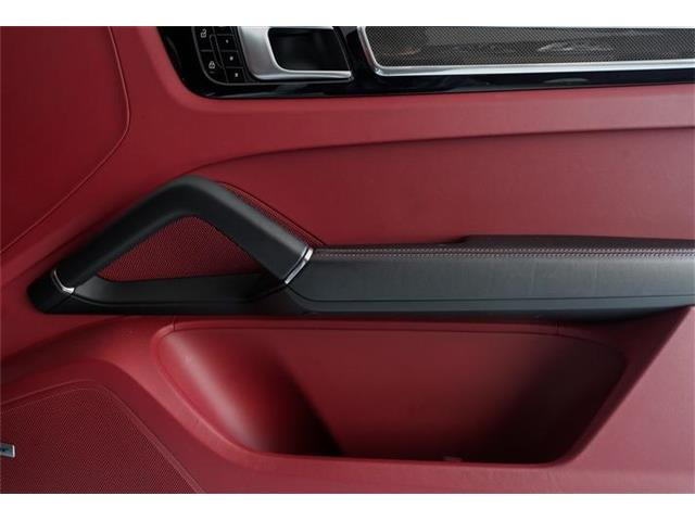 ���ЂɂāA�����N���[�j���O�����{���Ă���܂��̂ŋC�����悭����肢�������܂��B