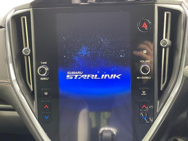 �y11.6�C���`�i�r�z�X�}�[�g�t�H�����o�Ŏg�p�ł���A�C���p�N�g�̂���11.6�C���`�i�r�𑕔�!�i�r��I�[�f�B�I����͂������A�e��ԗ��������̉�ʂ���m�F�E�ݒ�ł��܂���