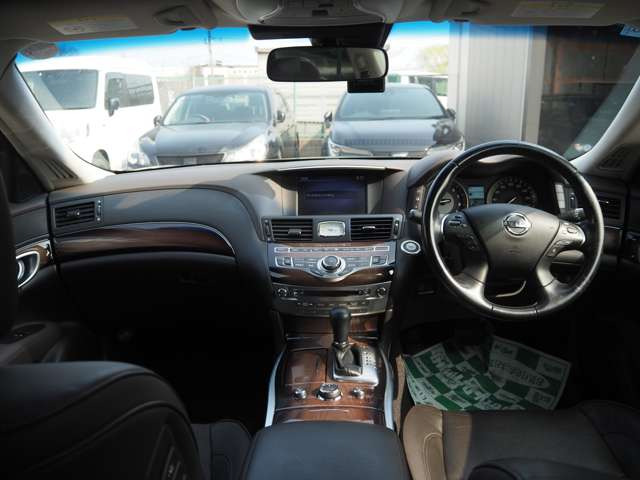 シーマハイブリッド3.5 VIP