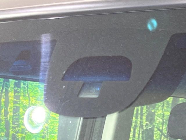 �y�V�e�B�u���[�L�A�N�e�B�u�V�X�e���z�ᑬ���s���ɑO���̎ԗ�����F�����A�Փ˂������Ȏ��͌x��ƃu���[�L�ŏՓˉ���Ɣ�Q�y�����A�V�X�g�B�����S�Ƀh���C�u�����y���݂��������܂��B