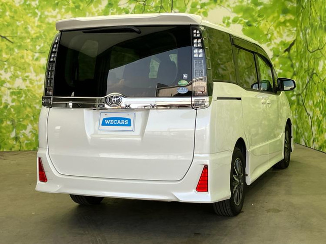 ヴォクシー2.0 ZS