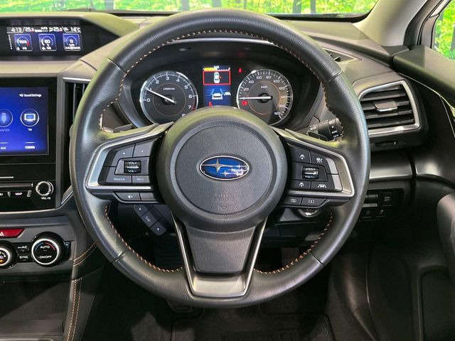 �y�����v�����X�e�A�����O�z�㎿�Ȋv���g�p���邱�ƂŁA��ɂ����������݂ƂĂ��^�]���₷���n���h���ł���